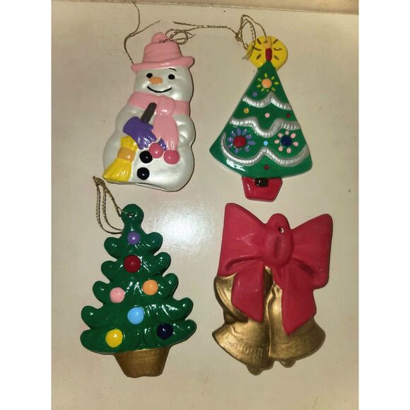 Vintage Flat Handmade Painted Ceramic Christmas Ornaments‎ Lot of 4 - Picture 2 of 2